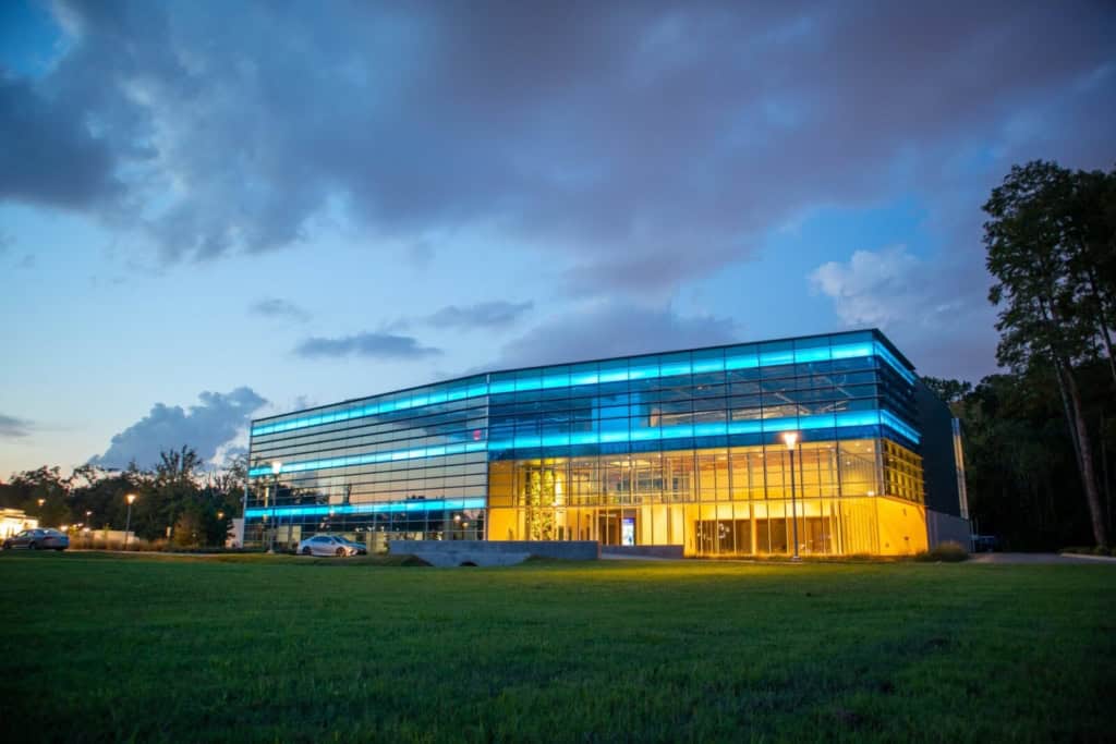 Luxury Building - triple net lease explained